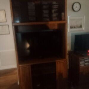 Wood & Glass Entertainment Center 6x3x2 ft